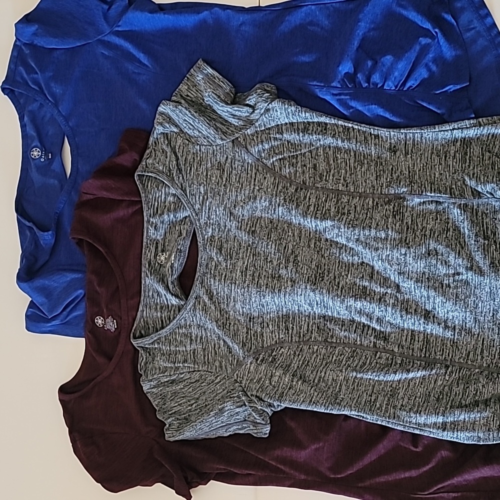 3 Gaiam Womens Solid Ruched Cut Out Short Sleeve Shirts